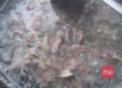 猪肝瘦肉夜香花汤的做法图解3