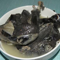 盐焖乌鸡的做法[图]