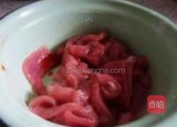 肉片香菇炒西葫芦的做法图解1