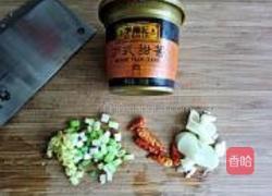 青椒炒护心肉的做法图解3