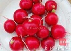 酸甜糖醋樱桃小萝卜的做法图解1