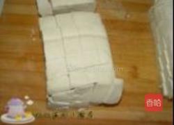 茄汁豆腐丁的做法图解1