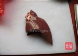 猪肝闷韭菜的做法图解1