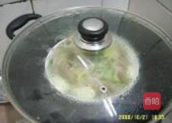 蛏子蒸丝瓜的做法图解3