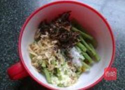 虾米糟菜拌豇豆的做法图解5