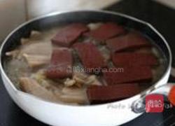 酸菜汆白肉的做法图解7