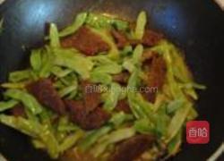 豆角燒肉餅的做法圖解11