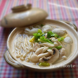 鱼丸杂菌煲的做法[图]