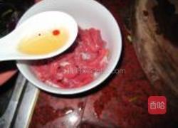 牛肉炒韭苔的做法图解2