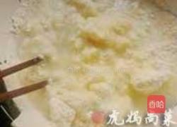 牛肉锅贴的做法图解1