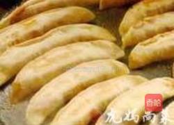 牛肉锅贴的做法图解15