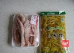 泡椒凤爪的做法图解1