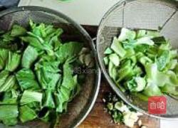 青菜烧油面筋的做法图解3