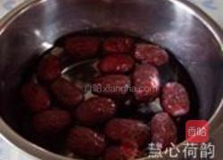 蜜汁银耳红枣莲子枸的做法图解5