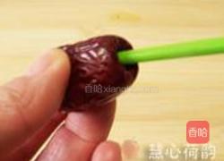 蜜汁银耳红枣莲子枸的做法图解7