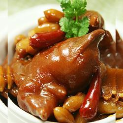 腐乳花生炖猪脚的做法[图]