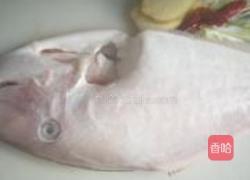 糖醋橡皮鱼的做法图解2