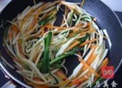 茭白炒蛋丝的做法图解4