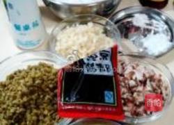 酱肉泡菜包的做法图解1