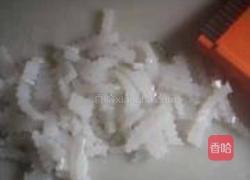 锯齿凉皮拌黄瓜的做法图解3