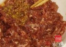 蓝莓牛肉丸的做法图解3