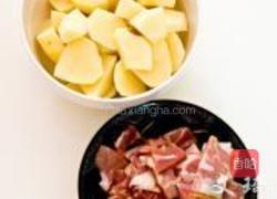 培根土豆焖小米的做法图解3