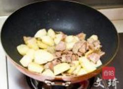 培根土豆焖小米的做法图解6