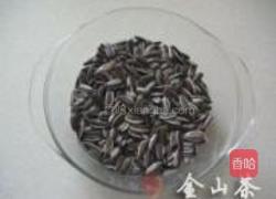 现炒瓜子的做法图解1