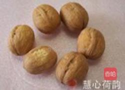 茶香陈皮卤核桃的做法图解1