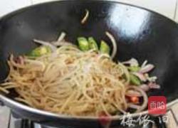 豉椒小银鱼的做法图解5