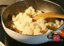 干煸臘味菜花的做法圖解5