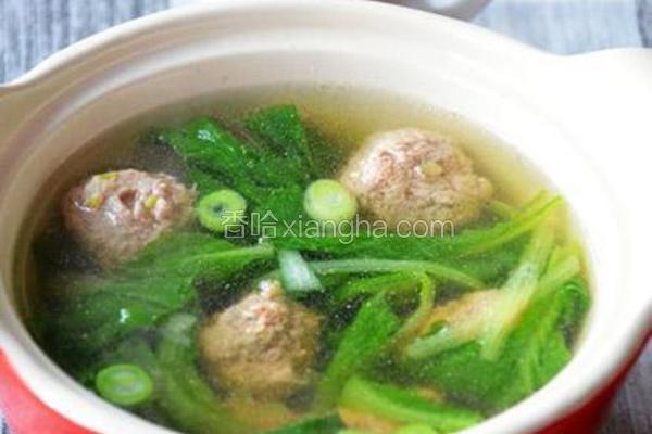 小白菜汆丸子