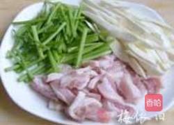 茭白茶树菇的做法图解1