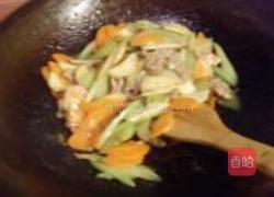 三素炒肉片的做法图解8