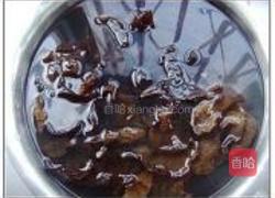 姜汁木耳的做法图解1