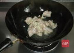 五花肉烧土豆芸豆的做法图解5