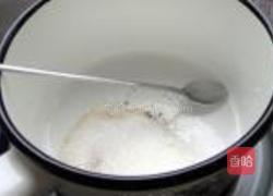 焦糖奶茶的做法图解2