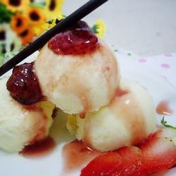 草莓酸奶冰激凌的做法[图]