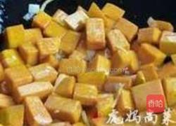 蚝油南瓜的做法图解3