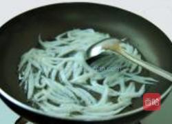 韭菜炒银鱼的做法图解5