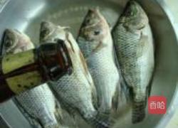 孜然烤罗非鱼的做法图解2