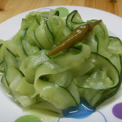 糖醋黄瓜的做法[图]