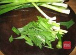 腊味炒蒜苗的做法图解1