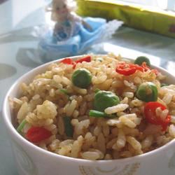 葱香蛋炒饭的做法[图]