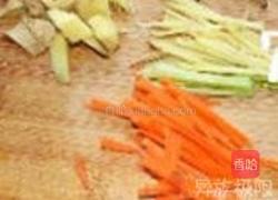 橄榄油姜汁焗鲈鱼卷的做法图解4