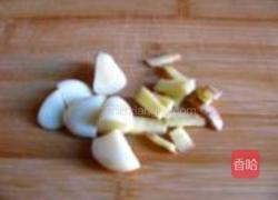 土豆四季豆烧鸡腿的做法图解4