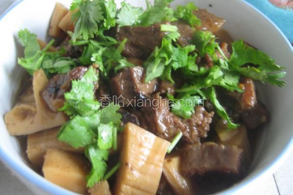 香辣牛肉烧笋子