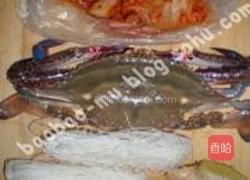 泡菜粉丝蒸梭子蟹的做法图解1