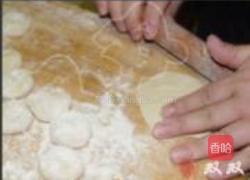 猪肉荠菜饺子的做法图解9