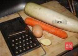 干炸素丸子的做法图解1